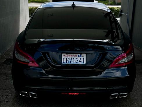 Used 2016 Mercedes-Benz CLS 550 4MATIC image 5