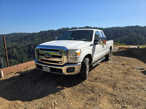 Used 2011 Ford F250 XLT image 16