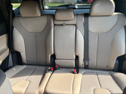 Used 2019 Hyundai Santa Fe FWD image 13