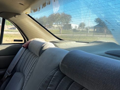 Used 1998 Buick Century Custom image 16