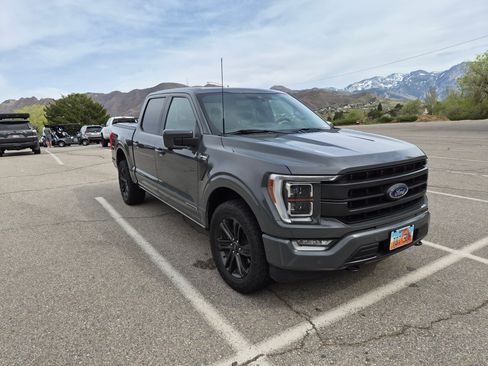 Used 2021 Ford F150 Lariat w/ Equipment Group 502A High AWD/4WD image 12