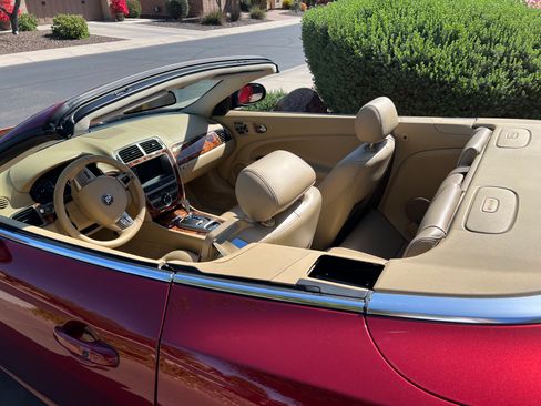 Used 2007 Jaguar XKR R image 11