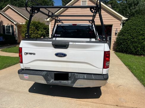 Used 2016 Ford F150 XLT RWD image 6
