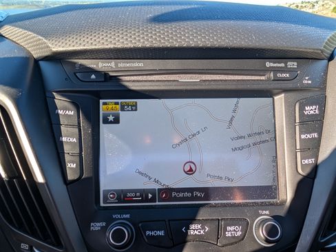 Used 2013 Hyundai Veloster Turbo w/ Ultimate Pkg image 16