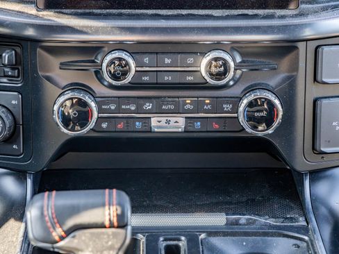 Used 2024 Ford F150 Raptor AWD/4WD image 13