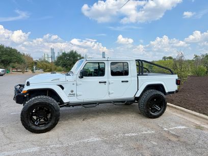 Used 2022 Jeep Gladiator Overland w/ Popular Equipment Package