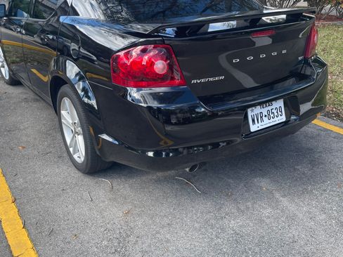 Used 2014 Dodge Avenger SXT w/ Rallye Appearance Group image 4