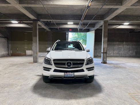 Used 2016 Mercedes-Benz GL 450 4MATIC image 5