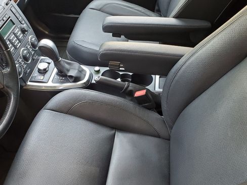 Used 2009 Land Rover LR2 HSE image 11