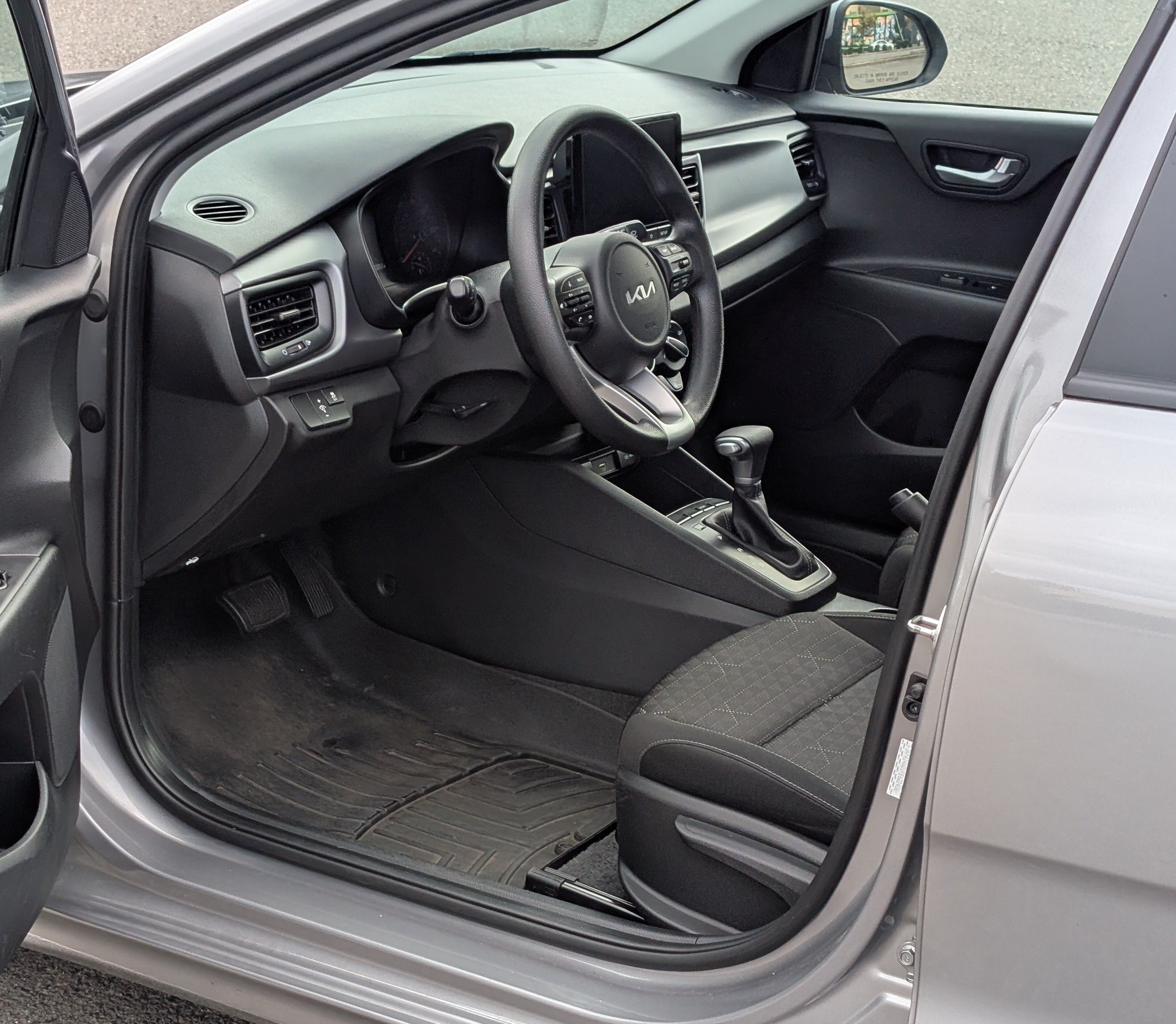 Used 2023 Kia Rio S FWD image 21
