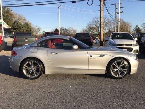 Used 2015 BMW Z4 sDrive35i image 2