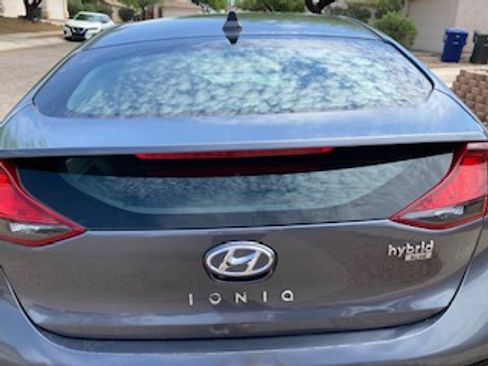 Used 2017 Hyundai Ioniq Blue image 4