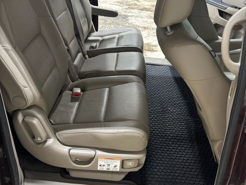 Used 2014 Honda Odyssey EX-L image 5