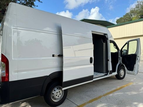 Used 2023 RAM ProMaster 3500 w/ Driver Convenience Group FWD image 24