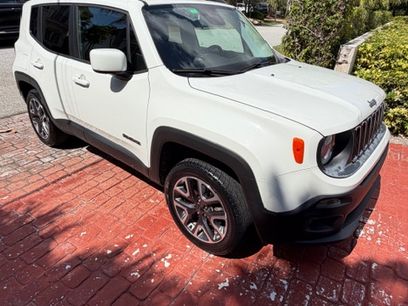 Used 2016 Jeep Renegade Latitude w/ Cold Weather Group