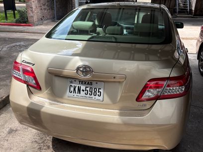 Used 2011 Toyota Camry LE