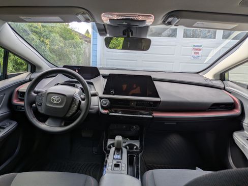 Used 2024 Toyota Prius Prime image 15