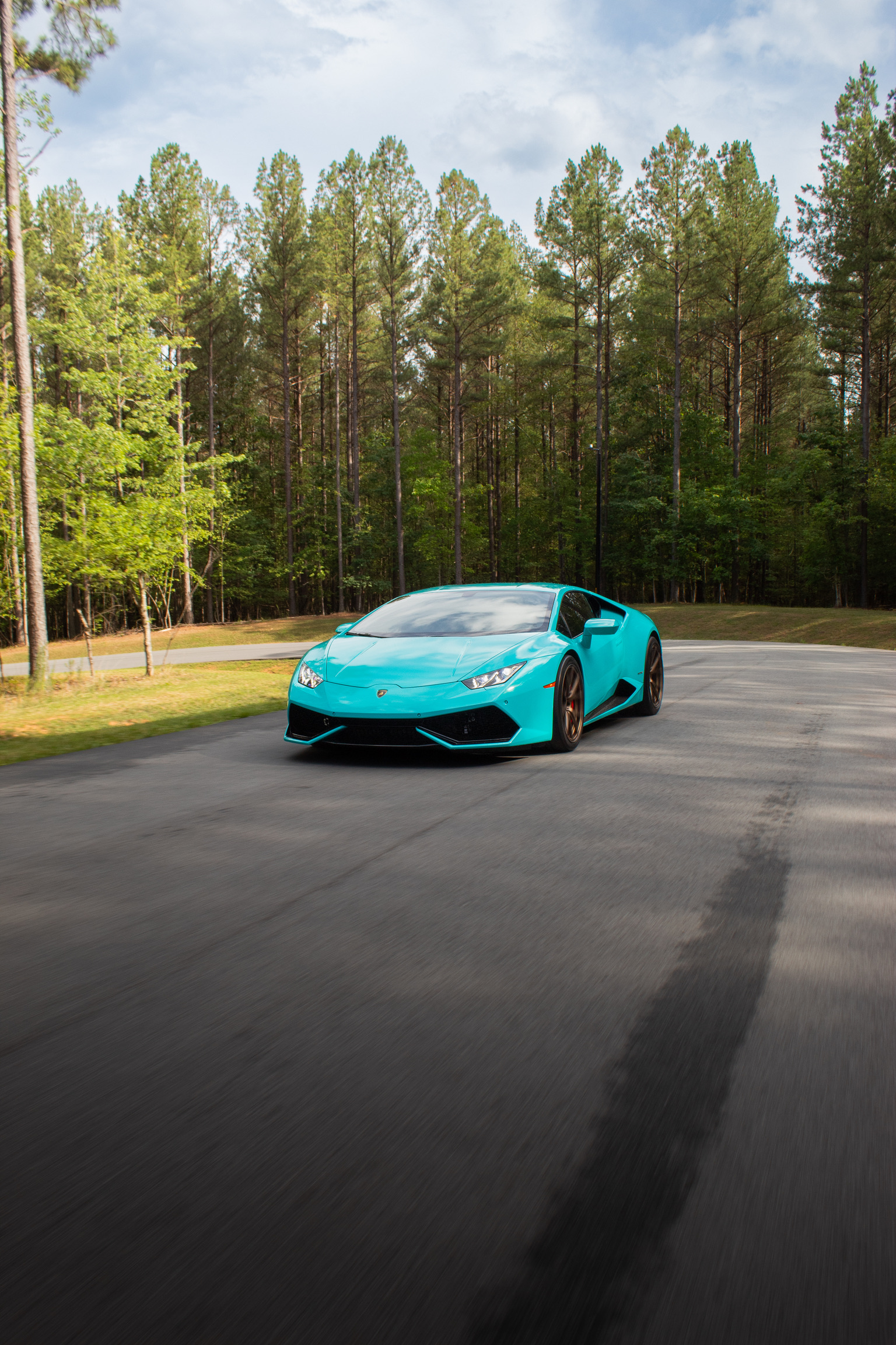 Used 2015 Lamborghini Huracan LP 610-4 AWD/4WD image 17