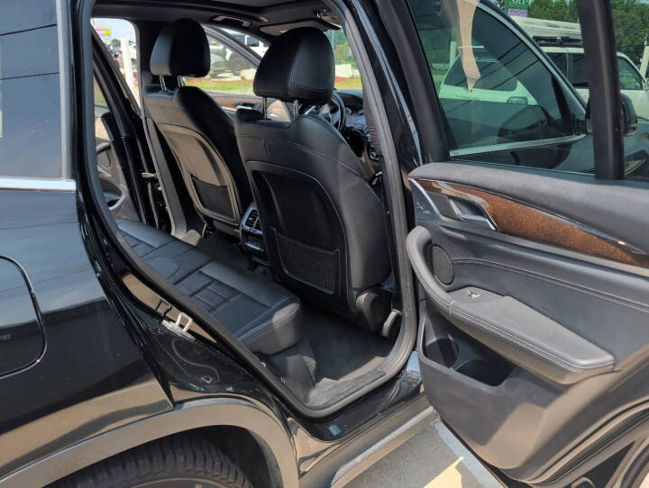 Used 2019 BMW X3 xDrive30i w/ Premium Package AWD/4WD image 1