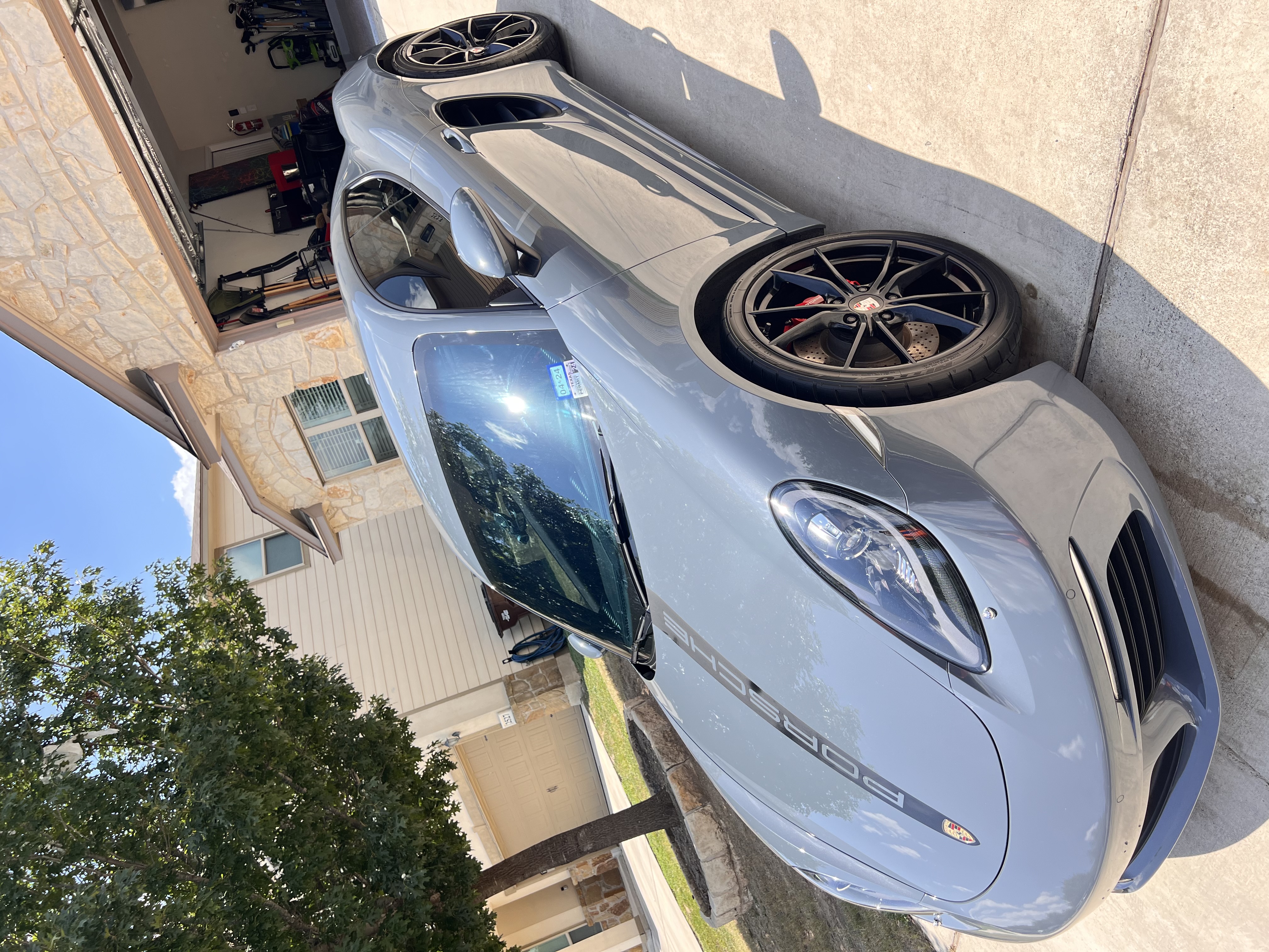 Used 2018 Porsche 718 Cayman RWD image 4