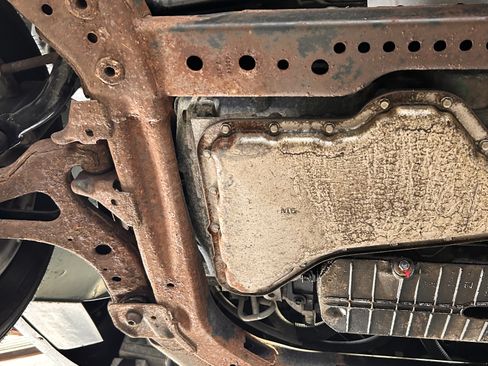 Used 2004 Pontiac Aztek 2WD w/ 1SB Preferred Equipment Group image 32