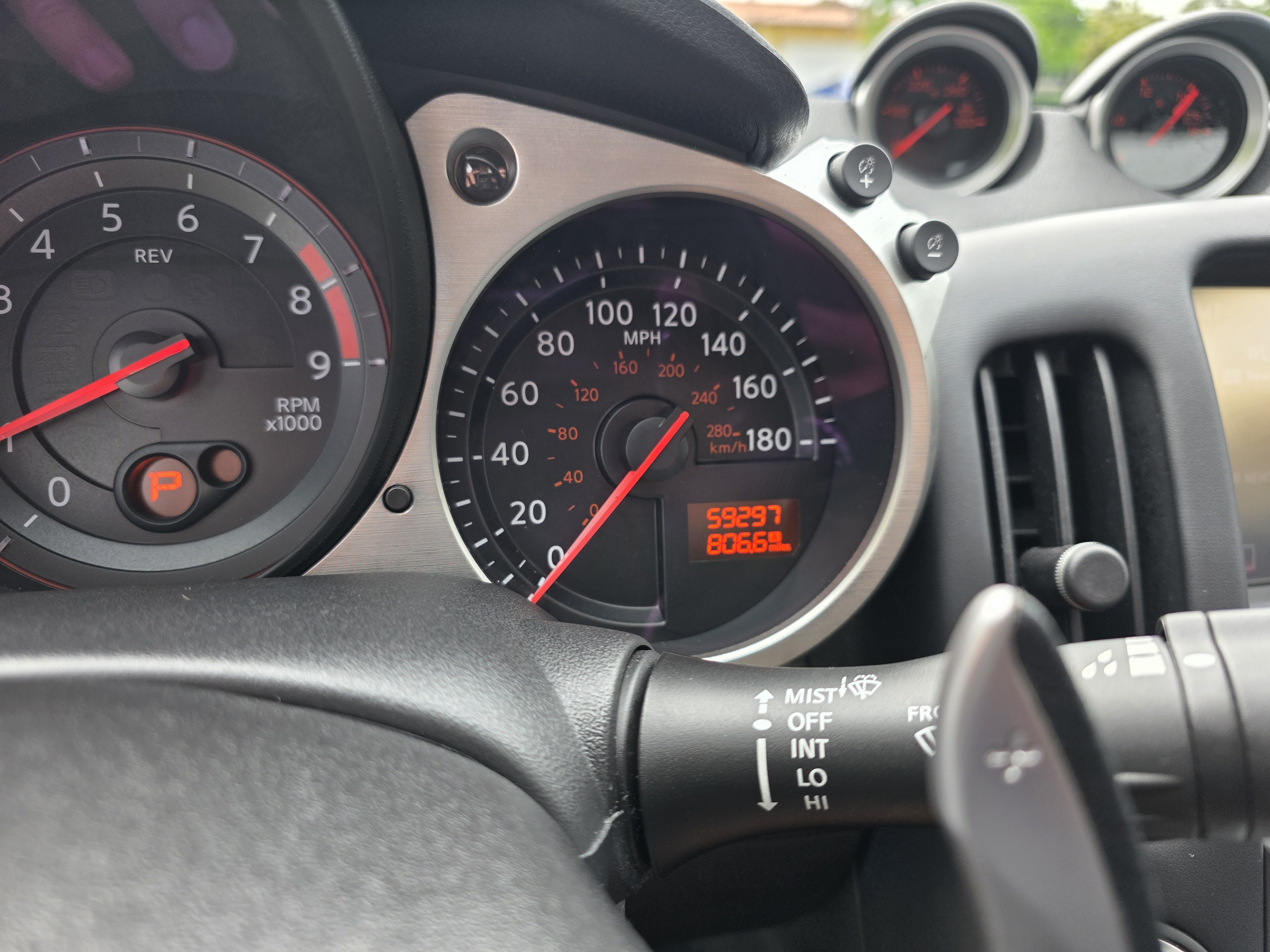 Used 2020 Nissan 370Z Touring Sport RWD image 14