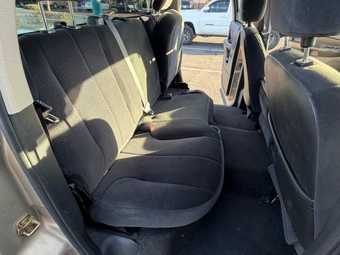 Used 2005 Dodge Ram 1500 Truck SLT image 9