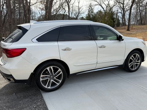 Used 2017 Acura MDX SH-AWD w/ Advance Package image 8