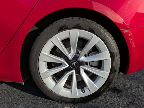 Used 2022 Tesla Model 3 Long Range image 11