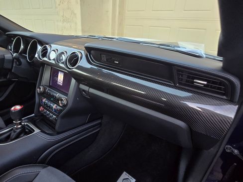 Used 2020 Ford Mustang Shelby GT350 w/ Technology Package image 5