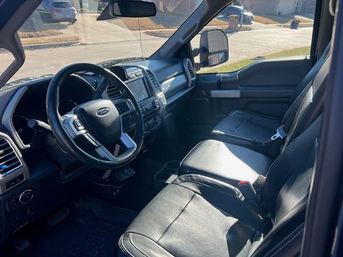 Used 2017 Ford F350 Lariat w/ Lariat Ultimate Package AWD/4WD image 12