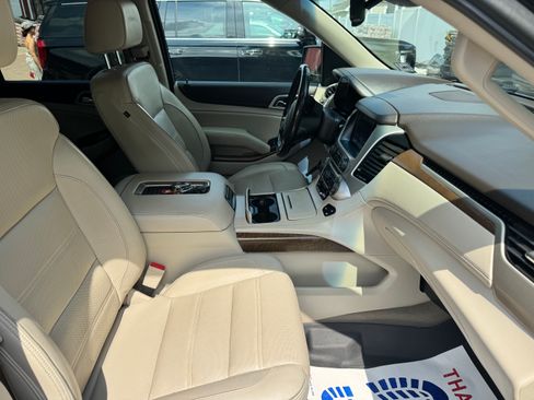 Used 2019 GMC Yukon XL Denali w/ Open Road Package AWD/4WD image 6