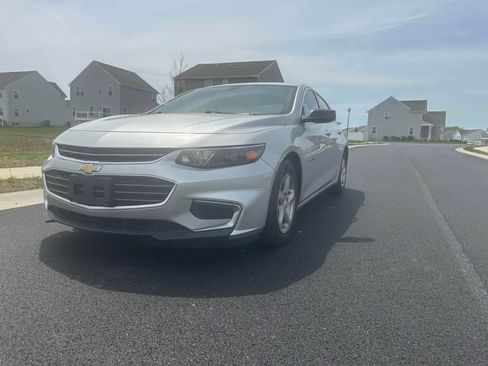 Used 2016 Chevrolet Malibu LS image 5