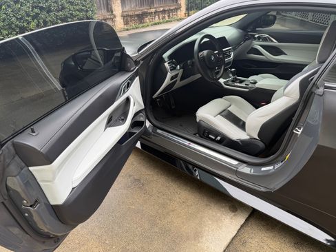 Used 2021 BMW M4 Coupe w/ M Carbon Exterior Package RWD image 14