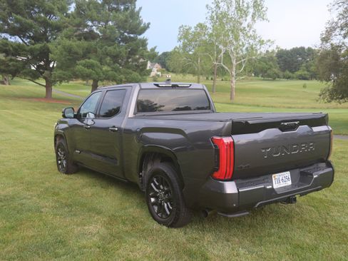 Used 2022 Toyota Tundra Platinum w/ Advanced Package AWD/4WD image 2