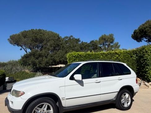 Used 2004 BMW X5 4.4i AWD/4WD image 4
