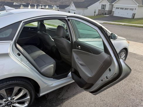 Used 2013 Hyundai Sonata SE image 18