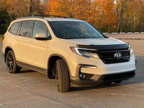 Used 2022 Honda Pilot Black Edition image 2