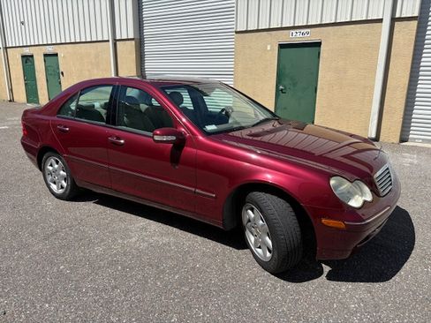 Used 2003 Mercedes-Benz C 240 C 240 Sedan 4D image 5