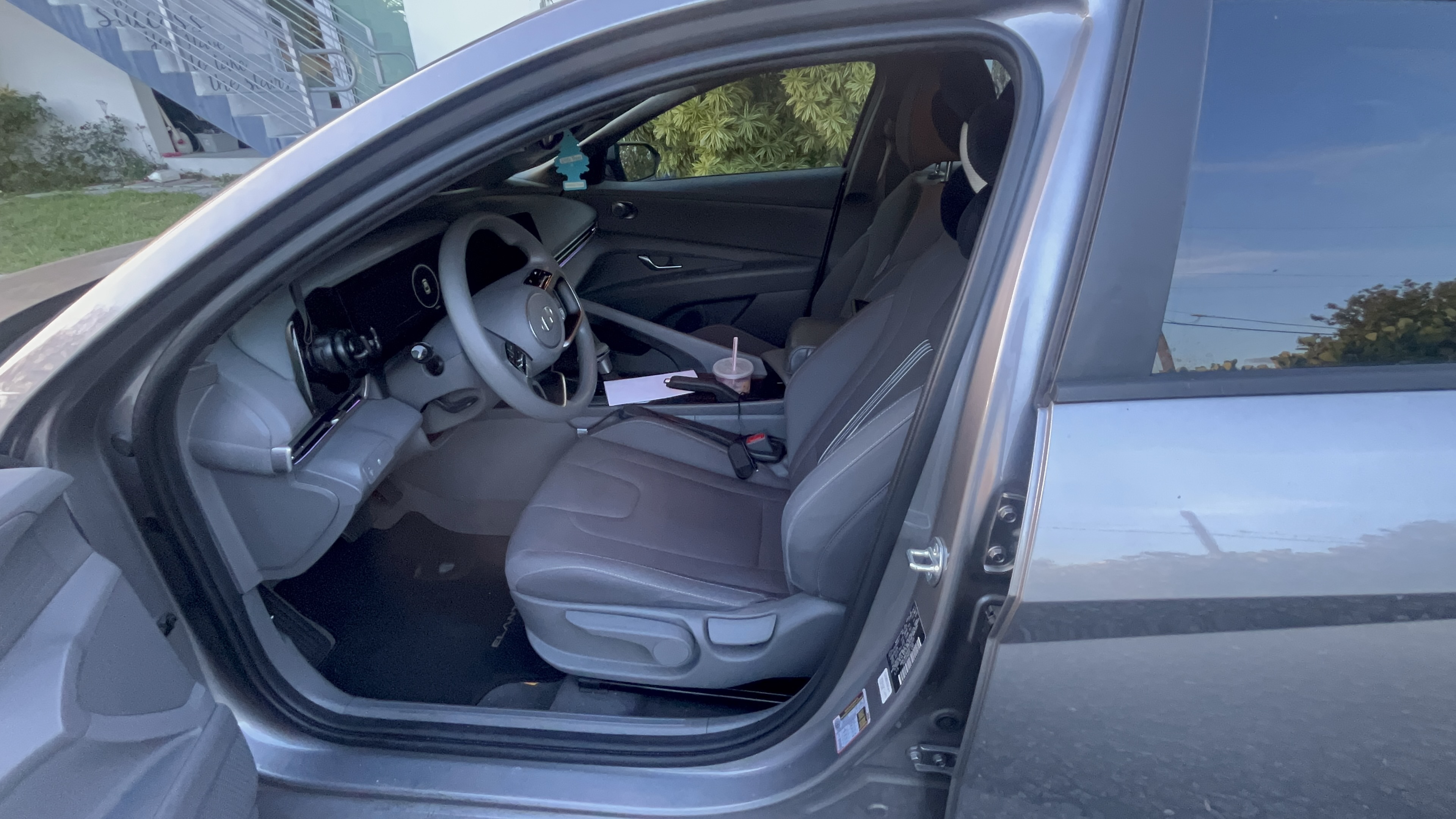 Used 2024 Hyundai Elantra SEL FWD image 12