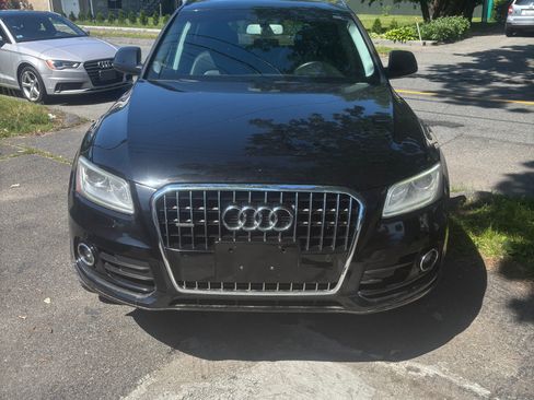Used 2014 Audi Q5 2.0T Premium Plus w/ Premium Plus Package AWD/4WD image 2