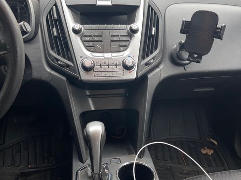 Used 2015 Chevrolet Equinox LS image 12