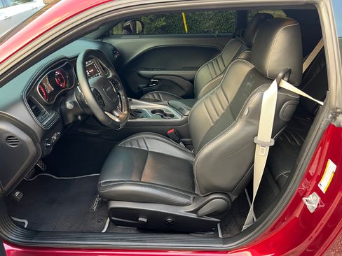 Used 2023 Dodge Challenger SRT Hellcat image 12