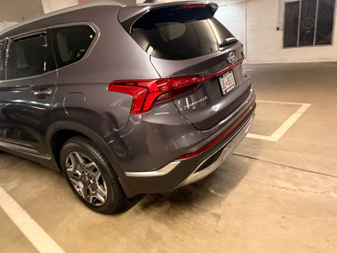 Used 2023 Hyundai Santa Fe Limited image 12