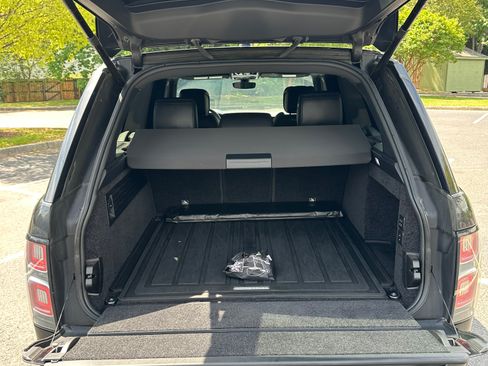 Used 2019 Land Rover Range Rover Long Wheelbase Supercharged image 11