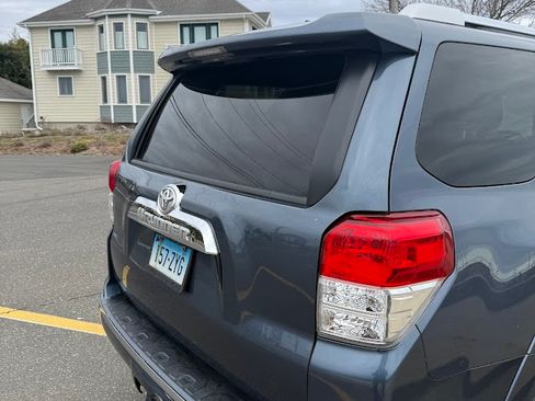 Used 2012 Toyota 4Runner Limited image 10