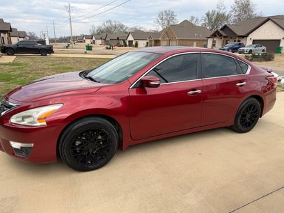 Used 2014 Nissan Altima 2.5 SL w/ Moonroof Package