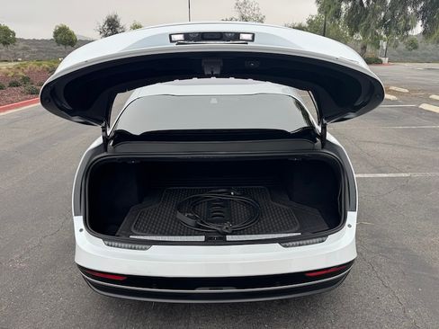 Used 2022 Lucid Air Grand Touring image 24