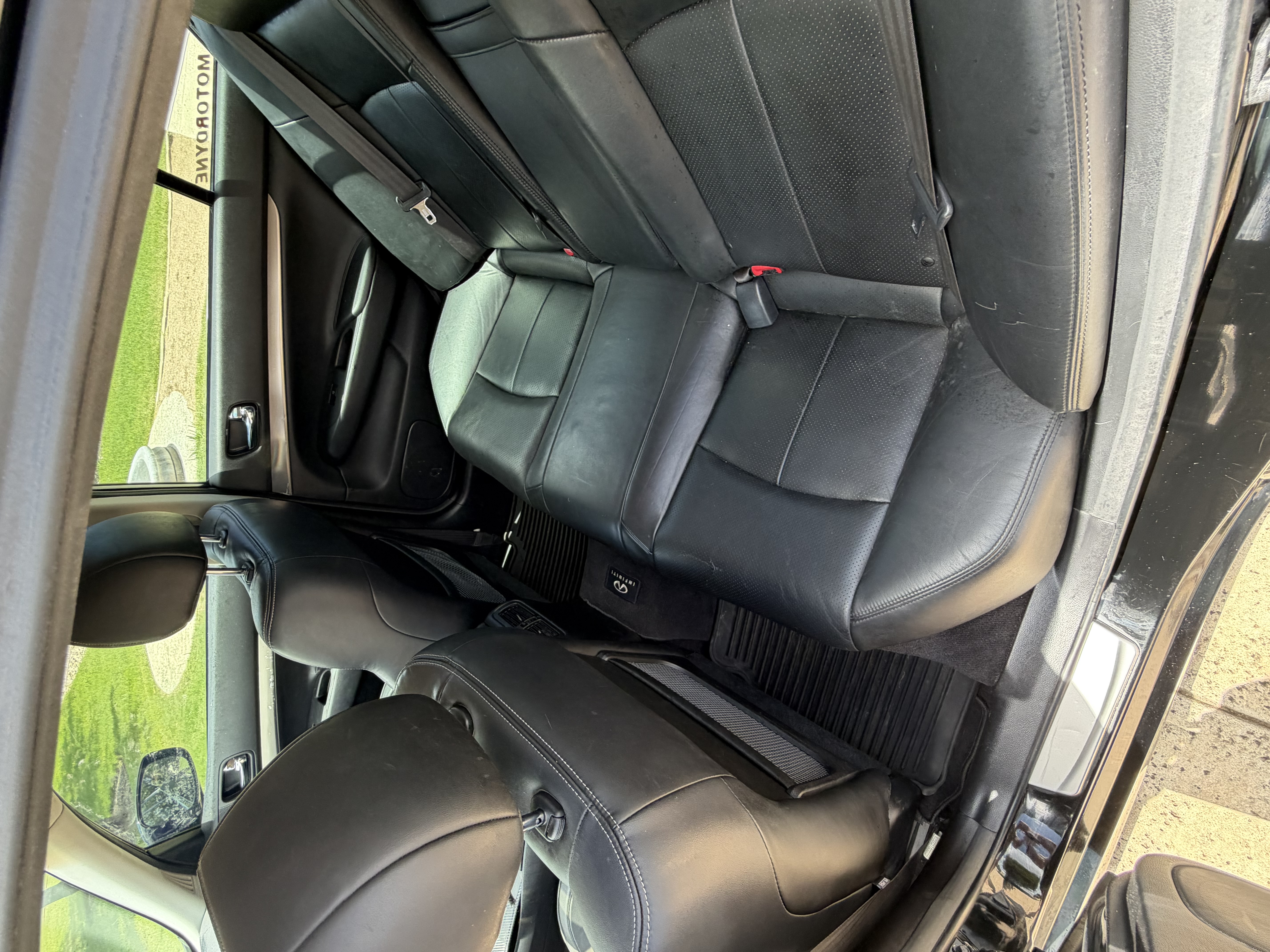 Used 2011 INFINITI G37 Journey w/ Sport Pkg - RWD image 11