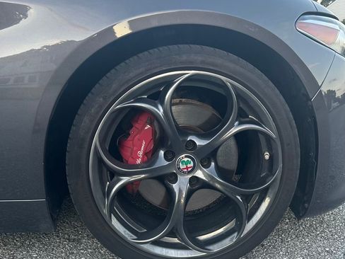 Used 2018 Alfa Romeo Giulia Ti Sport w/ Quick Order Package 22S Sport image 16